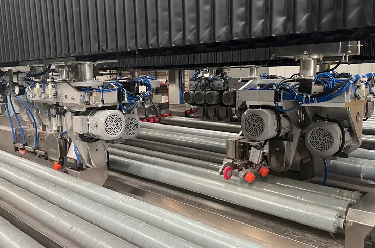 Glas-Seam-Servos teuerung